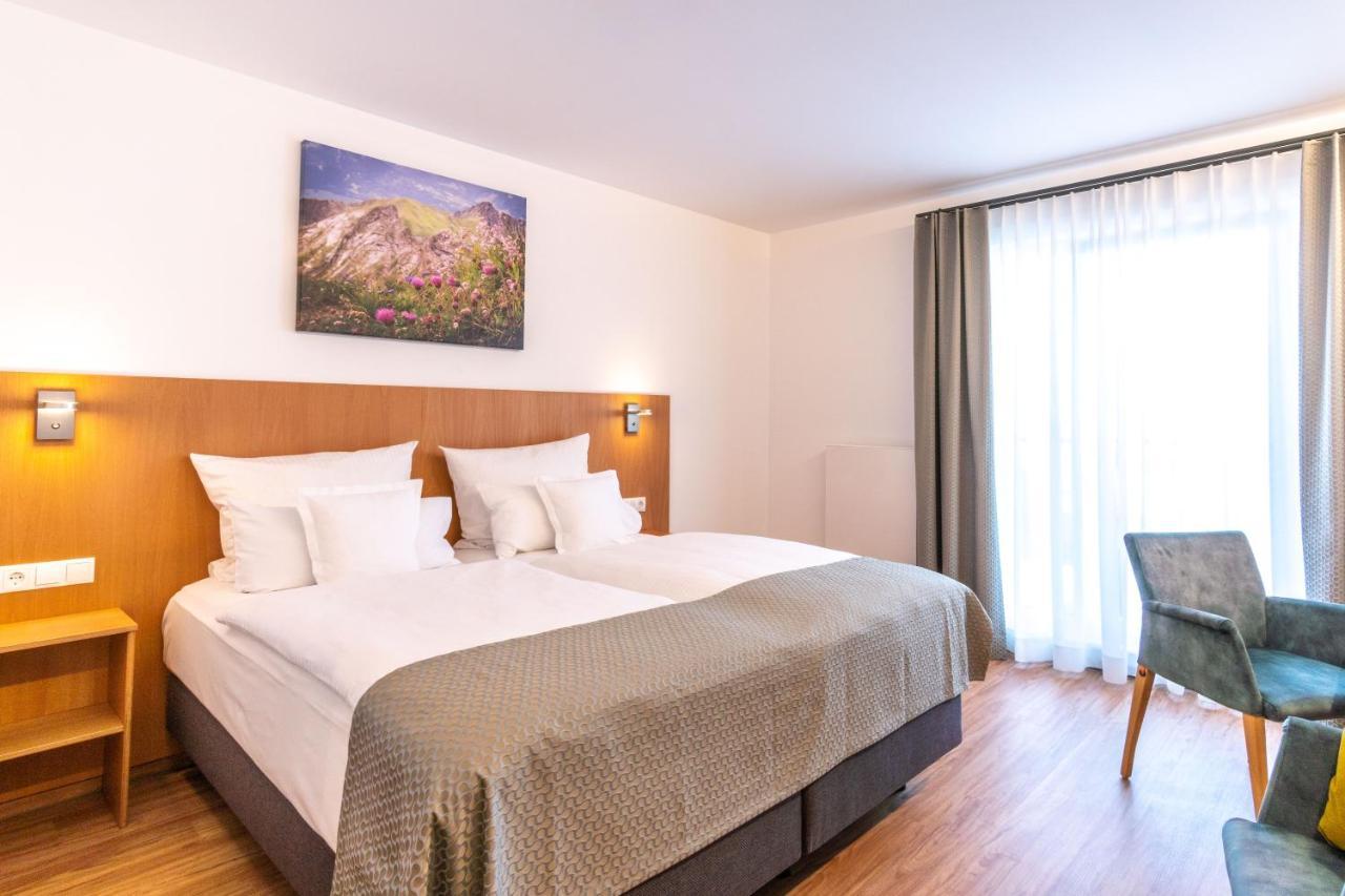 Hotel Elysee Seligenstadt Exteriör bild