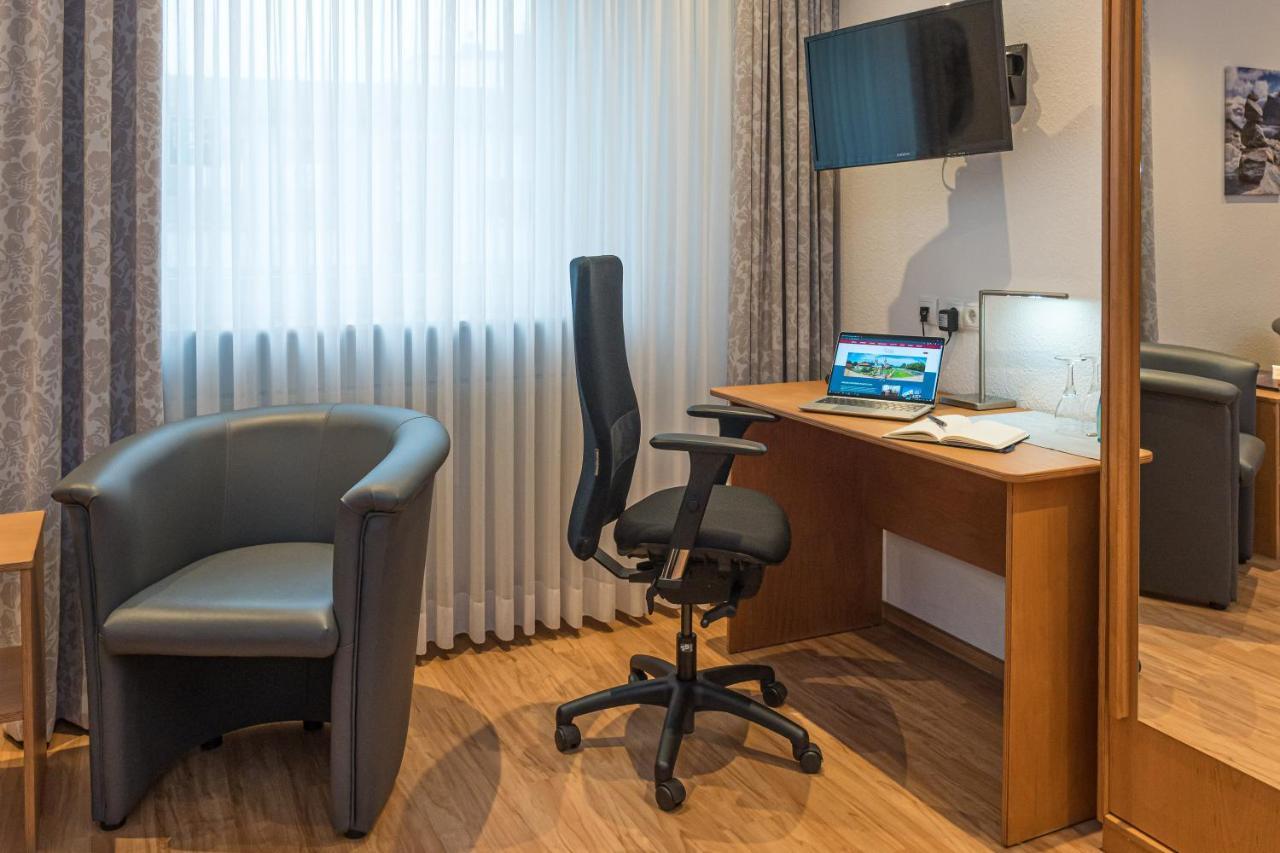 Hotel Elysee Seligenstadt Exteriör bild