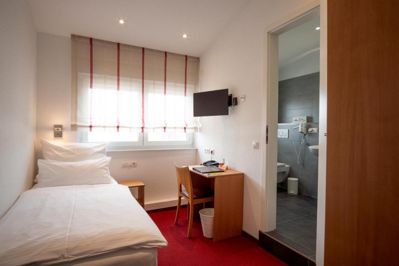 Hotel Elysee Seligenstadt Exteriör bild